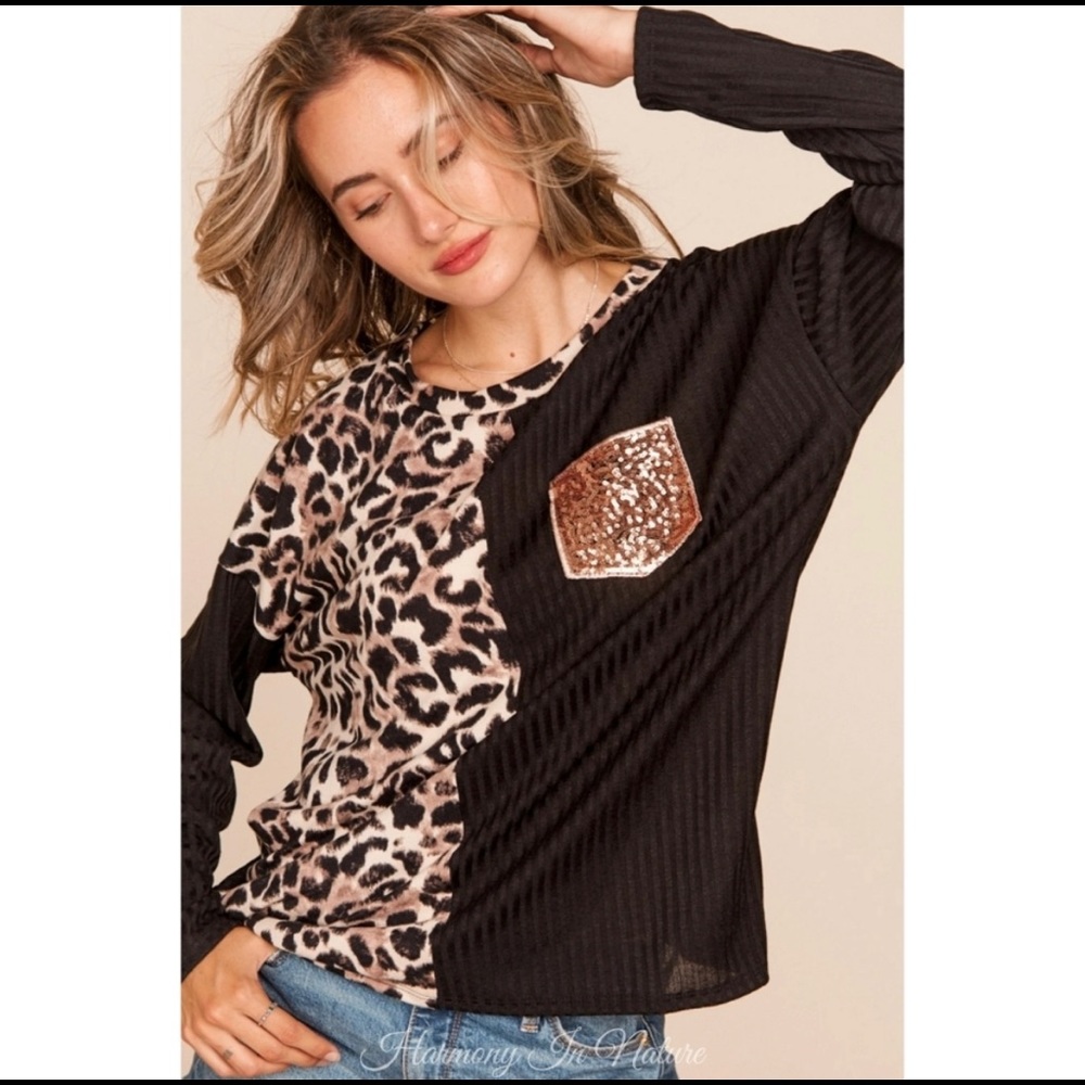 Color Block Animal Print Top - Picture 3 of 7